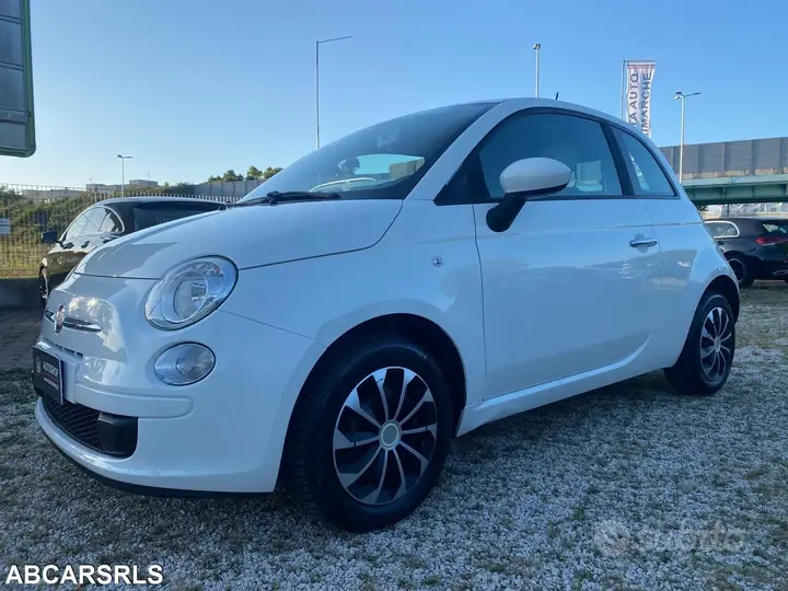 Fiat 500 2015 photo 2