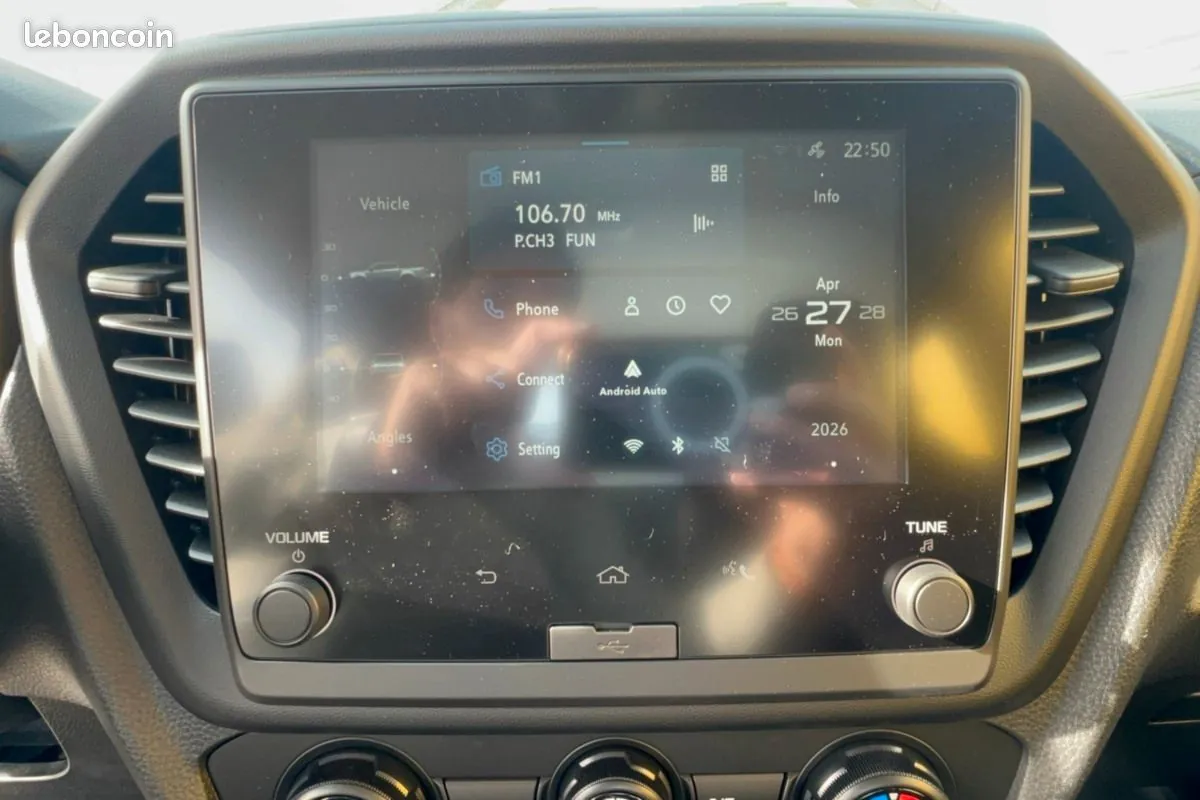 Isuzu D-Max 2026 photo 4