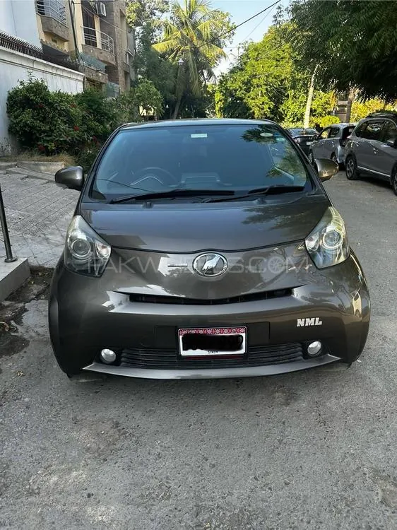 Toyota Iq