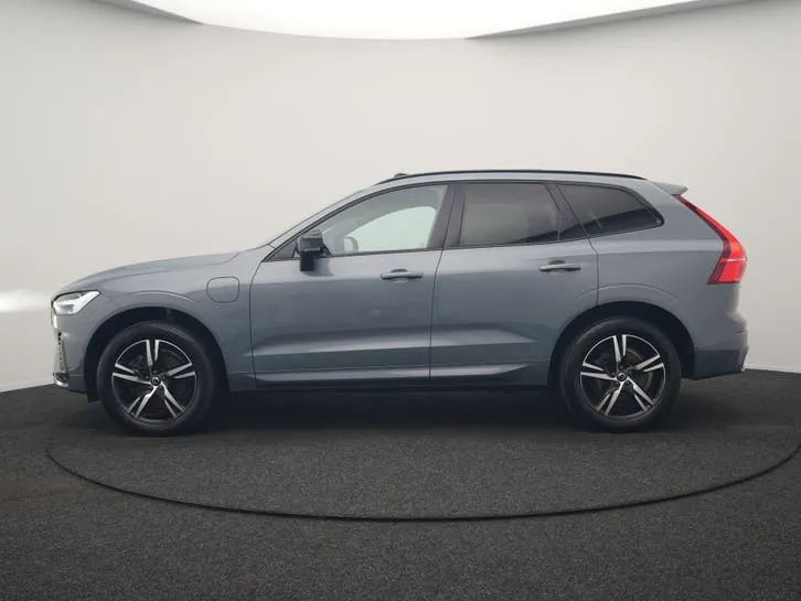 Volvo Xc60 2022 photo 2
