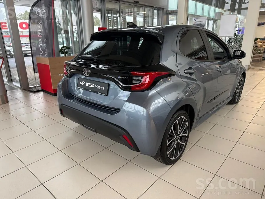 Toyota Yaris 2026 photo 2