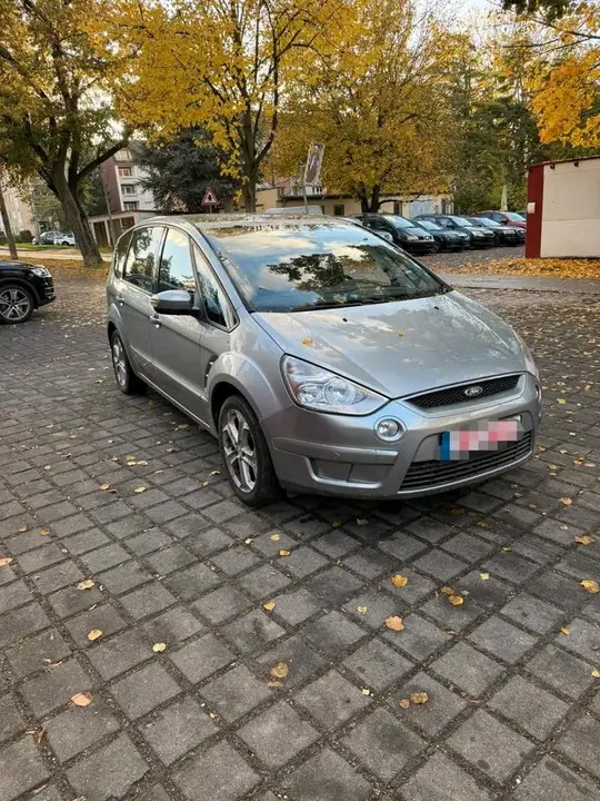 Ford S-Max