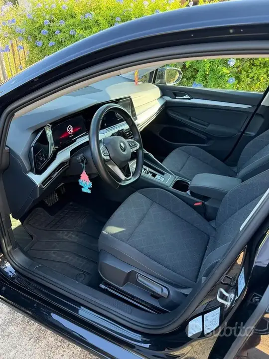 Volkswagen Golf 2022 photo 4