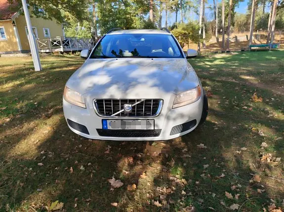Volvo V70 2009 photo 4