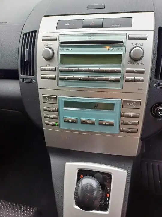 Toyota Corolla Verso 2007 photo 3