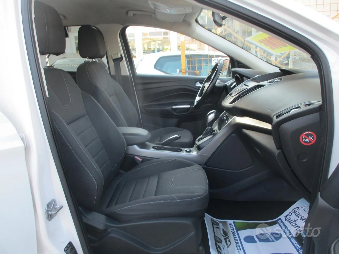 Ford Kuga 2013 photo 4