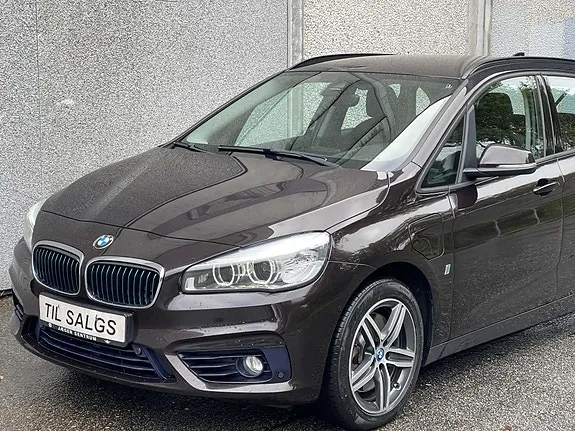 BMW 225Xe 2016 photo 2
