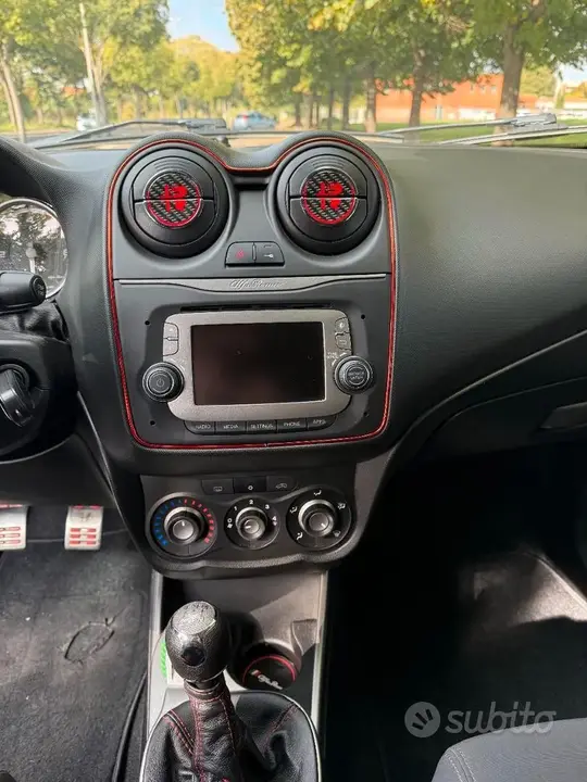 Alfa Romeo Mito 2018 photo 5