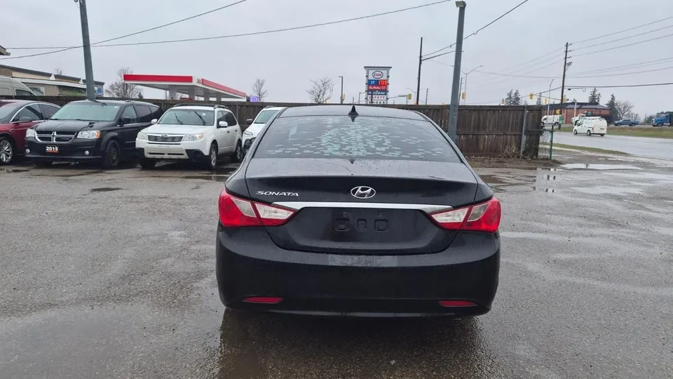 Hyundai Sonata 2012 photo 4
