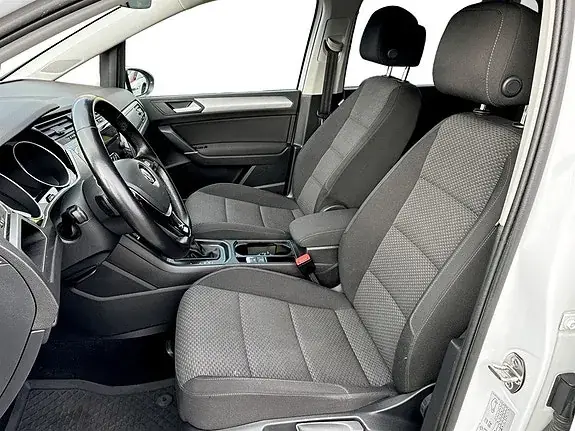 Volkswagen Touran 2020 photo 4