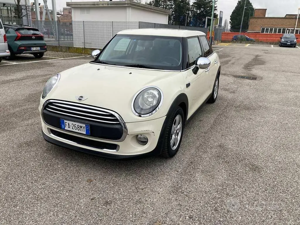 Mini Mini