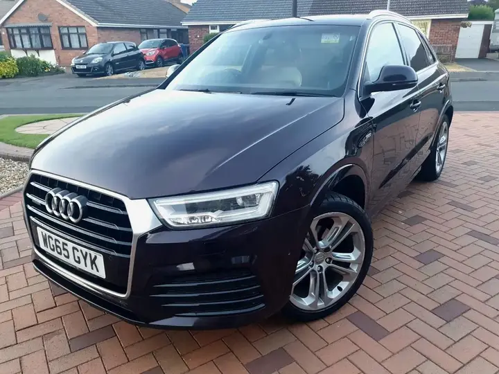 Audi Q3 2015 photo 5