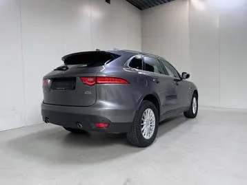 Jaguar F-Pace 2018 photo 3