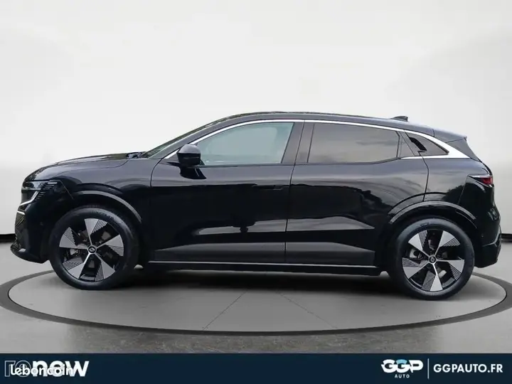 Renault Megane 2025 photo 2
