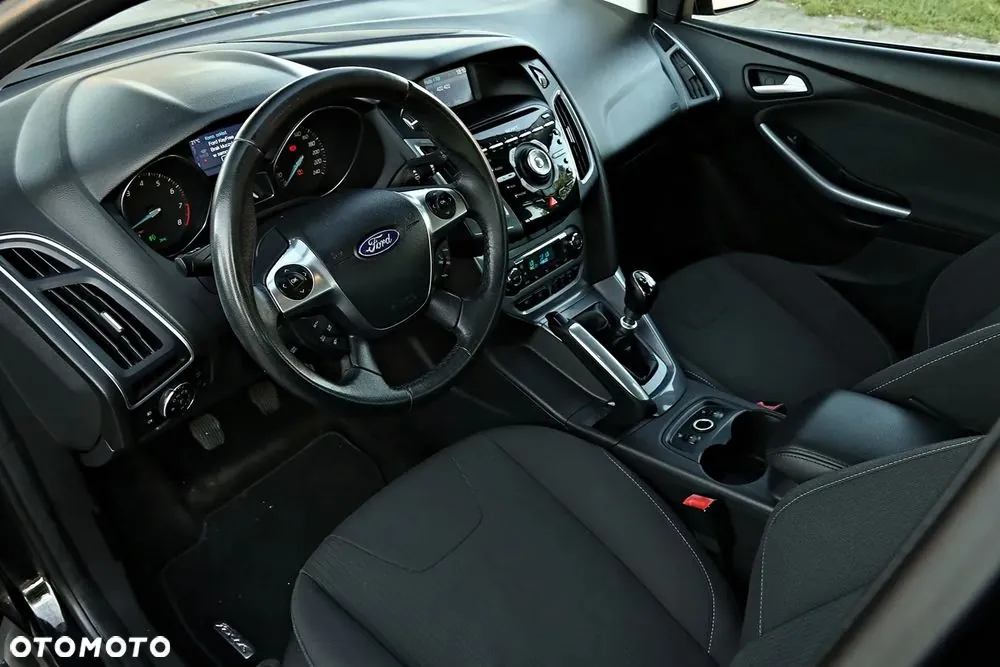Ford Focus 2011 photo 5