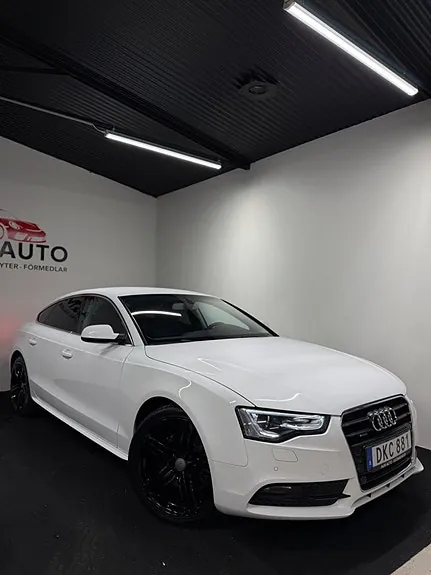 Audi A5 2012 photo 3