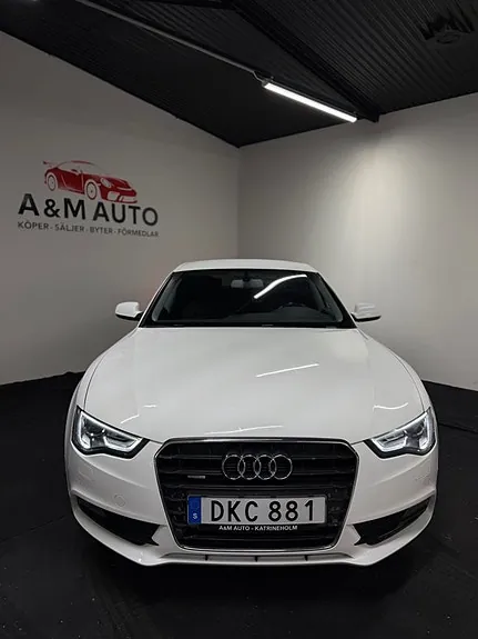 Audi A5 2012 photo 2