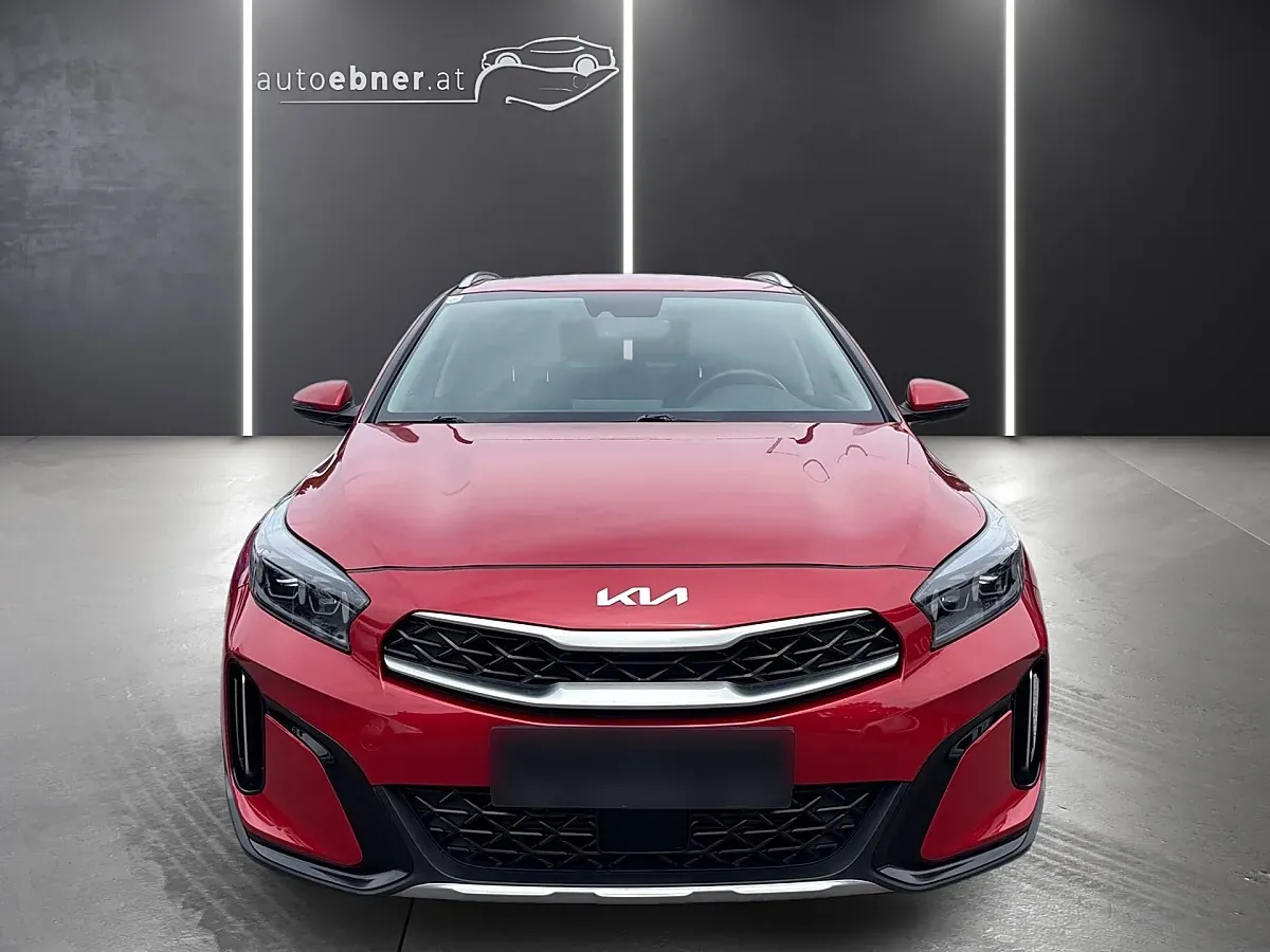 Kia Xceed 2023 photo 2