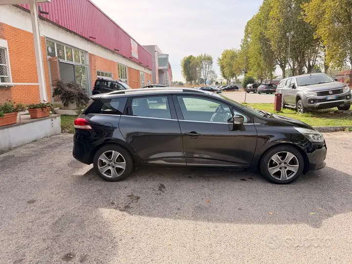 Renault Clio 2015 photo 2
