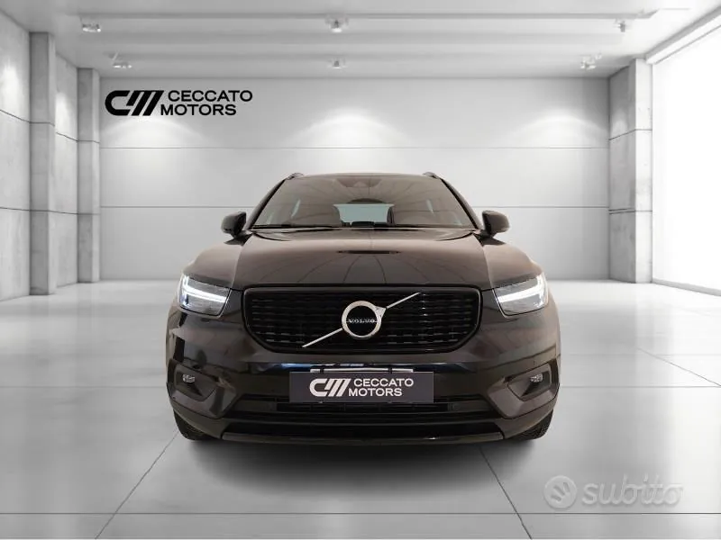 Volvo Xc40 2020 photo 2