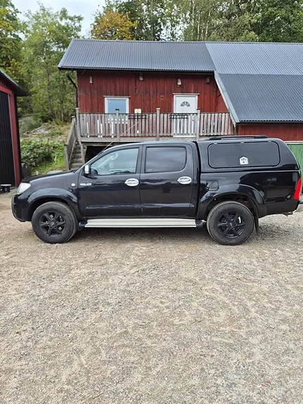 Toyota Hilux 2010 photo 3