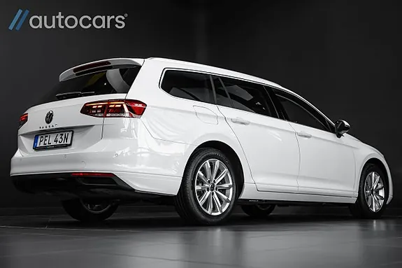 Volkswagen Passat 2021 photo 3
