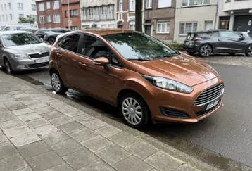 Ford Fiesta 2013 photo 2