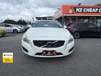 Volvo V60 2013 photo 3