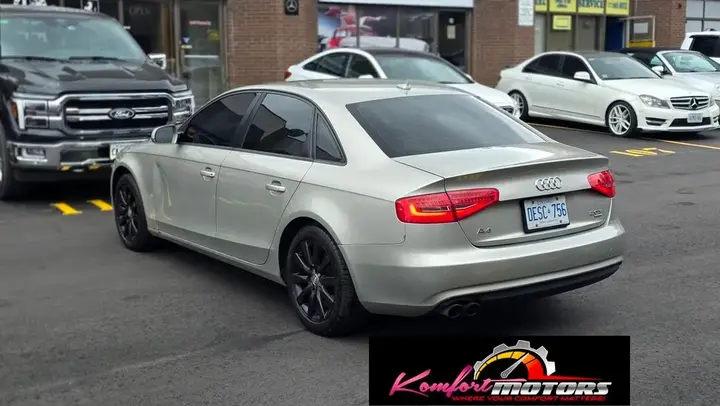 Audi A4 2013 photo 3