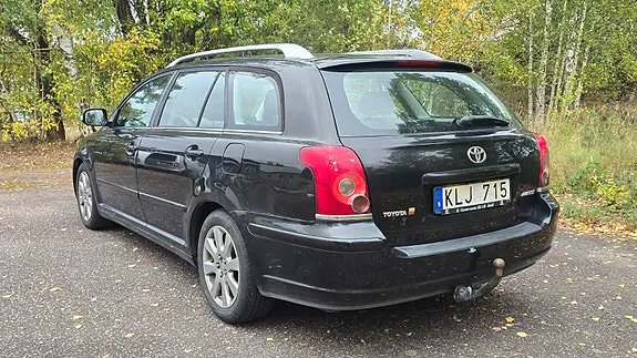 Toyota Avensis 2008 photo 4