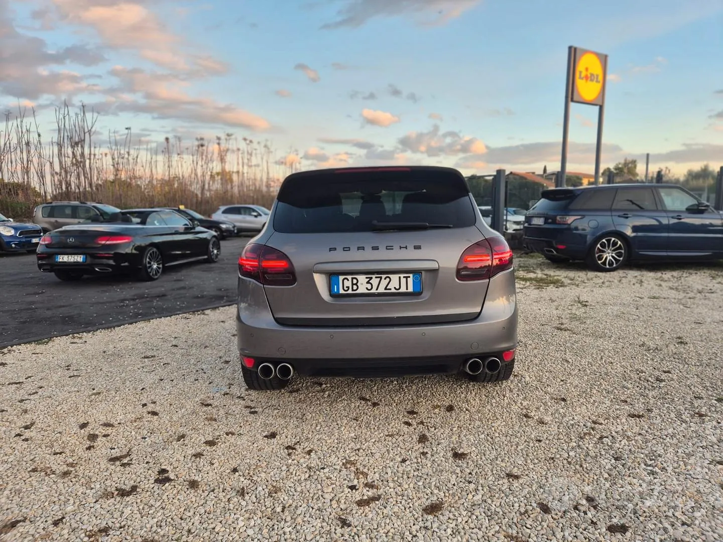 Porsche Cayenne 2015 photo 2