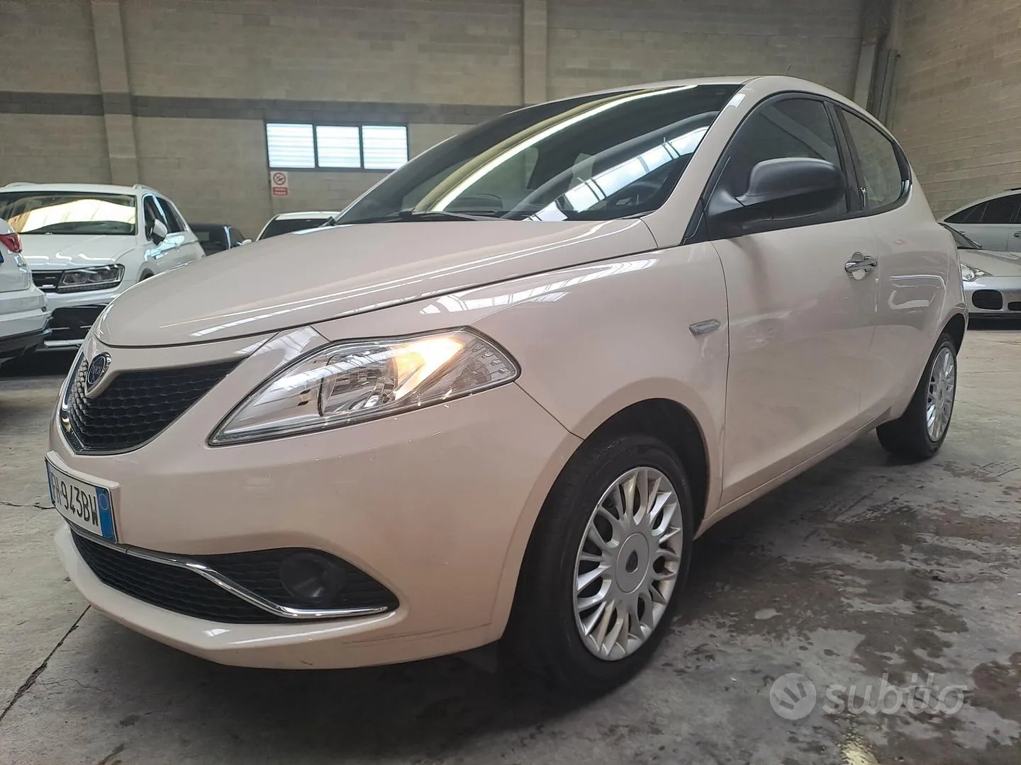 Lancia Ypsilon