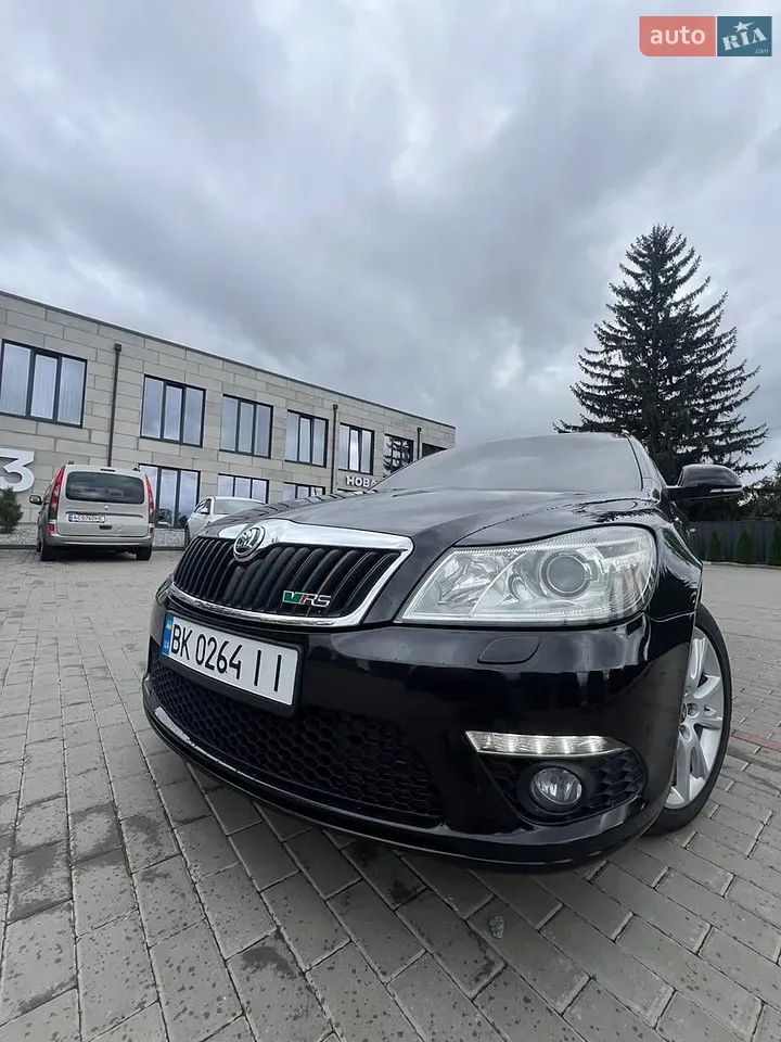 Skoda Octavia 2012 photo 2
