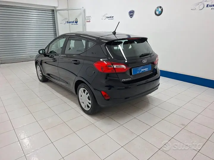 Ford Fiesta 2019 photo 2