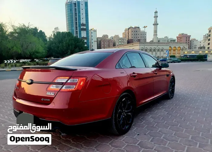 Ford Taurus 2013 photo 4