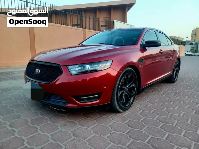 Ford Taurus
