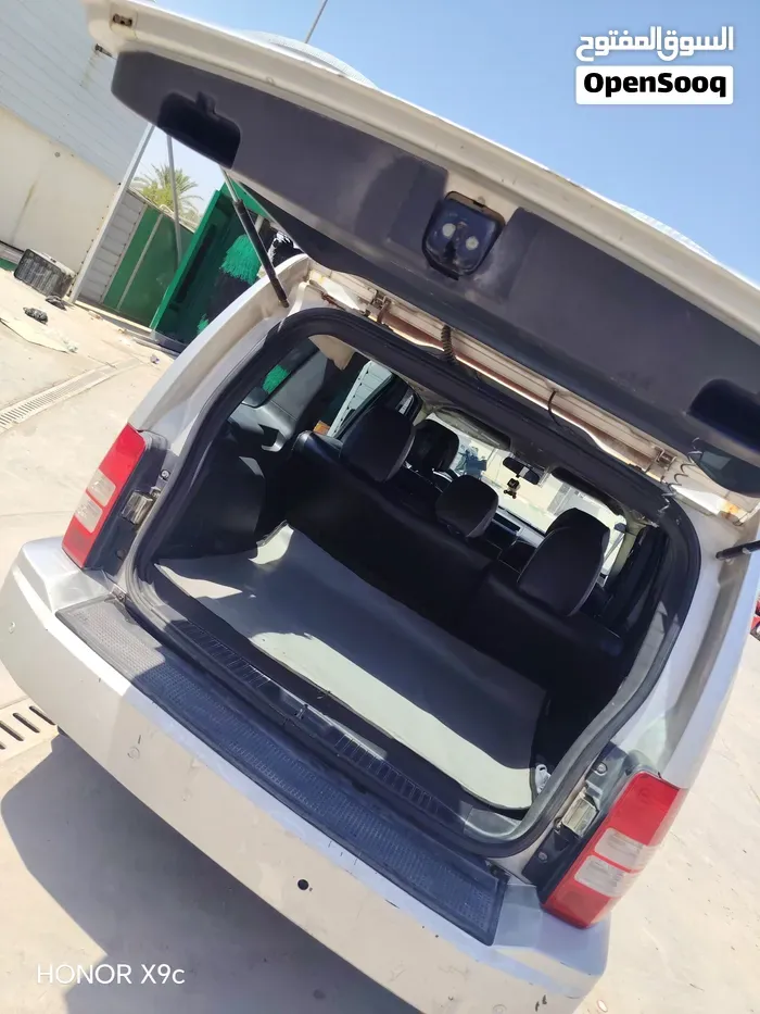 Jeep Cherokee 2012 photo 3