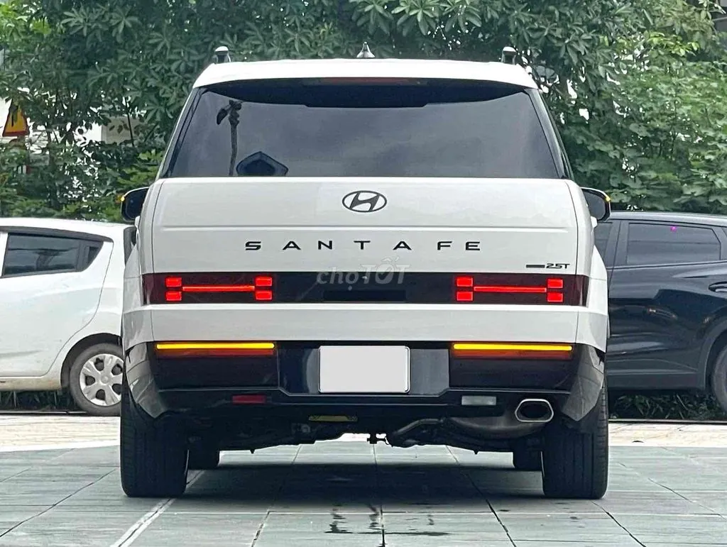 Hyundai Santa Fe 2024 photo 4