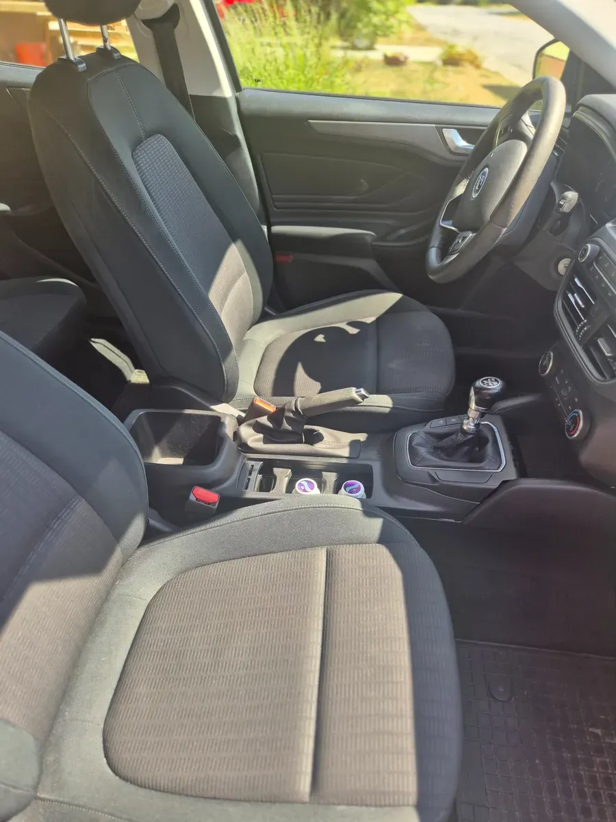 Ford Focus 2019 photo 3