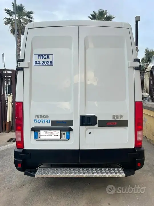 Iveco Daily 2003 photo 5