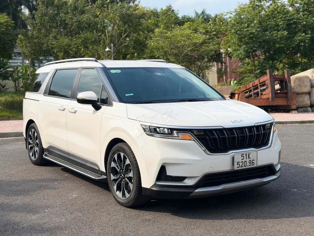Kia Carnival 2022 photo 2