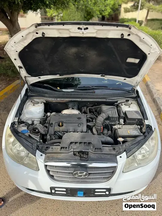 Hyundai Avante 2008 photo 3