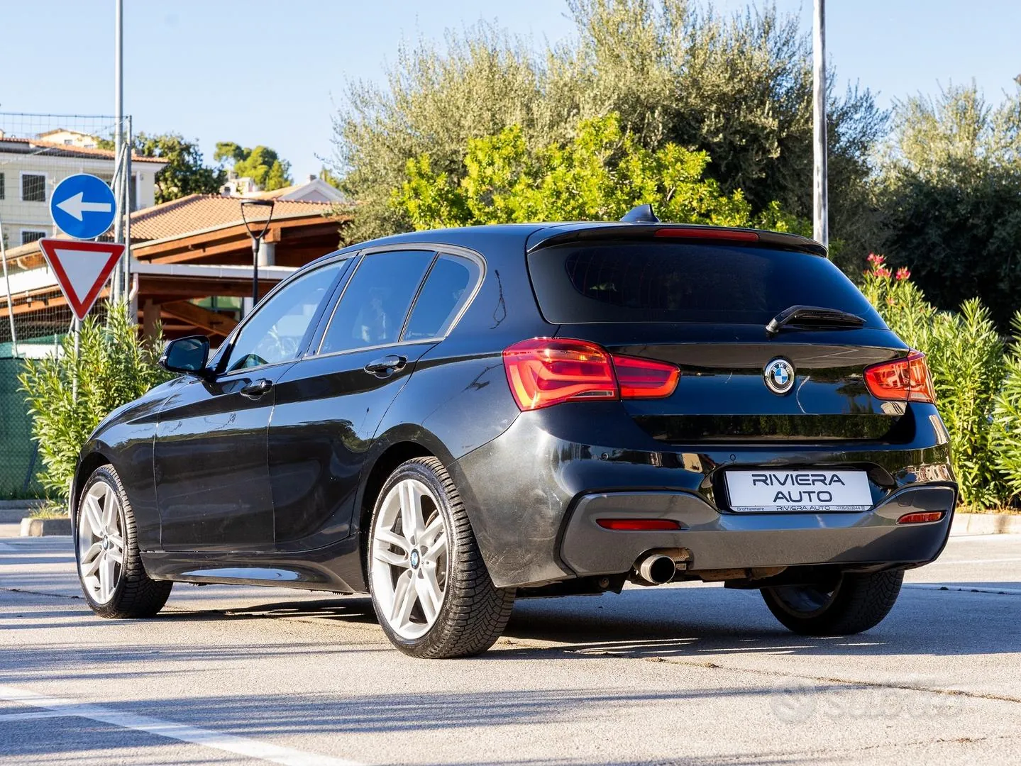 BMW 114 2015 photo 3