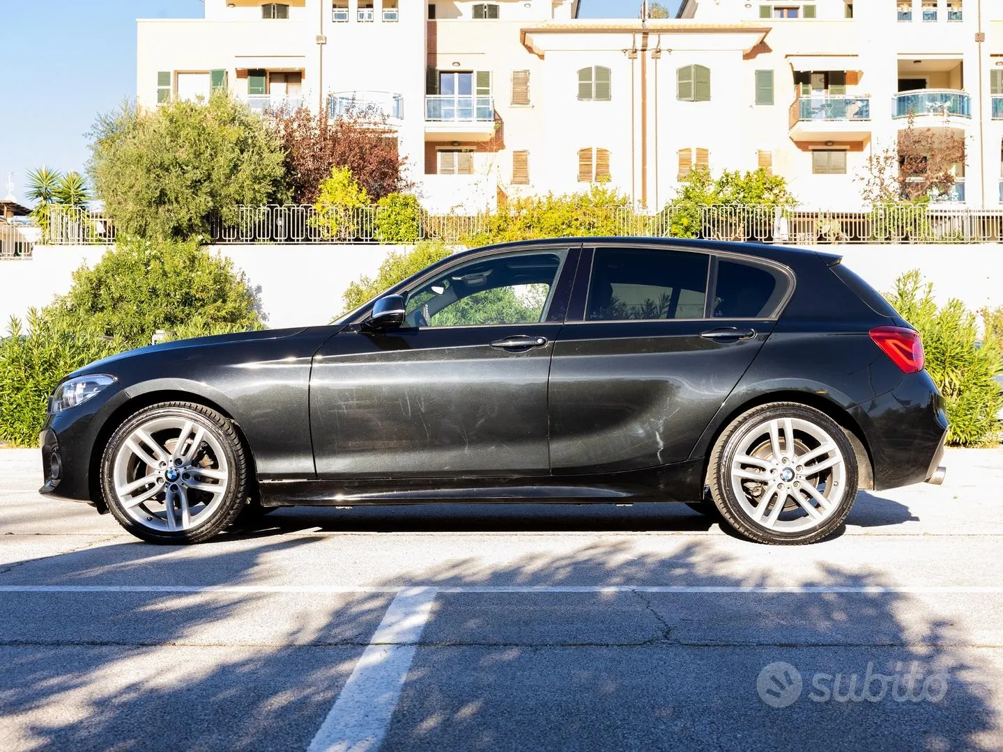 BMW 114 2015 photo 2