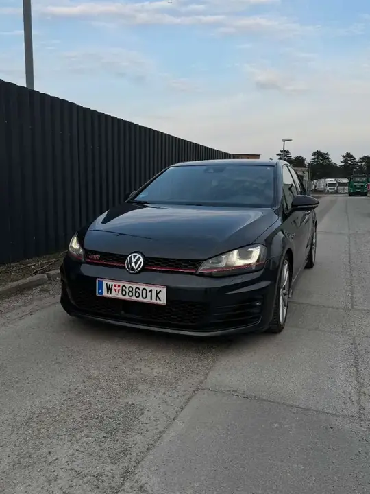 Volkswagen Golf Gti 2015 photo 2