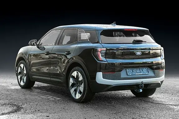 Ford Explorer 2026 photo 4