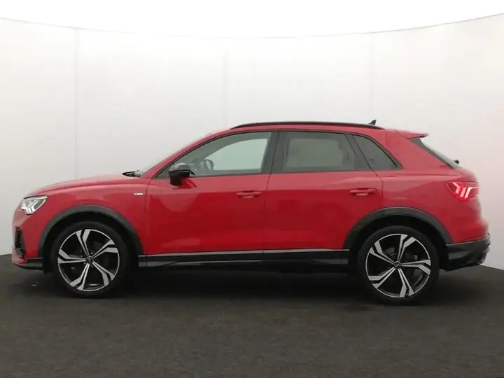 Audi Q3 2020 photo 4