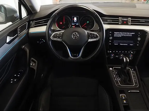 Volkswagen Passat 2020 photo 5