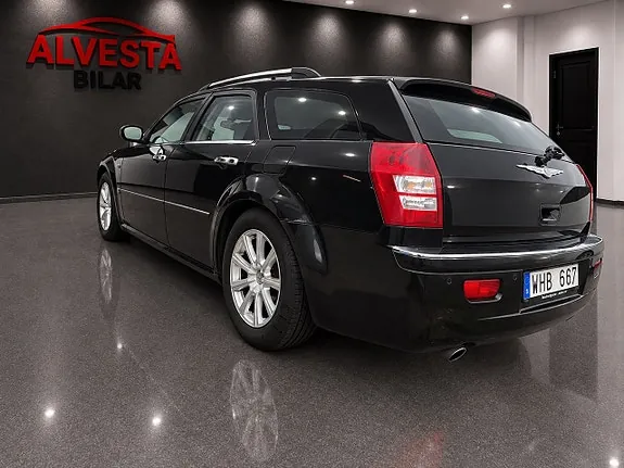 Chrysler 300C 2005 photo 3