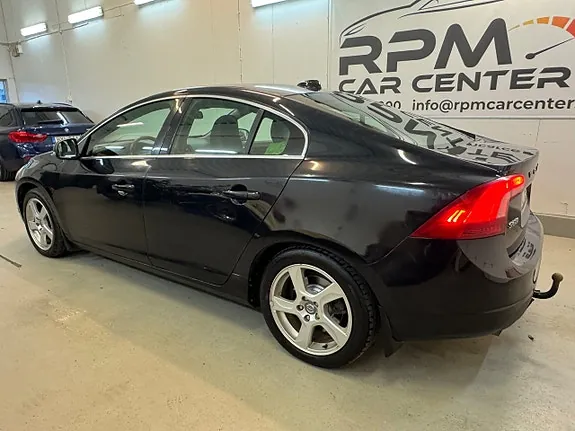 Volvo S60 2011 photo 5
